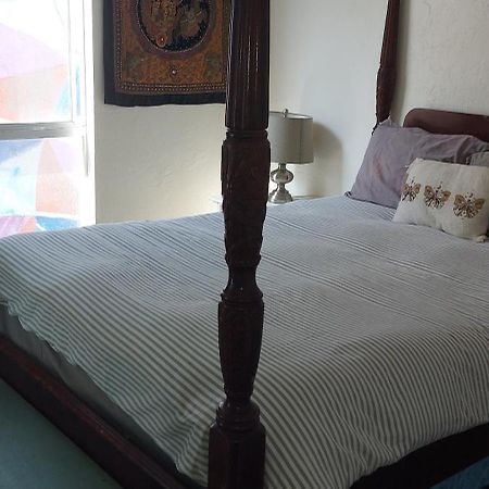 Ocean Front Vortex Female Hostel Private Rooms Free Bikes Лос-Анджелес Екстер'єр фото