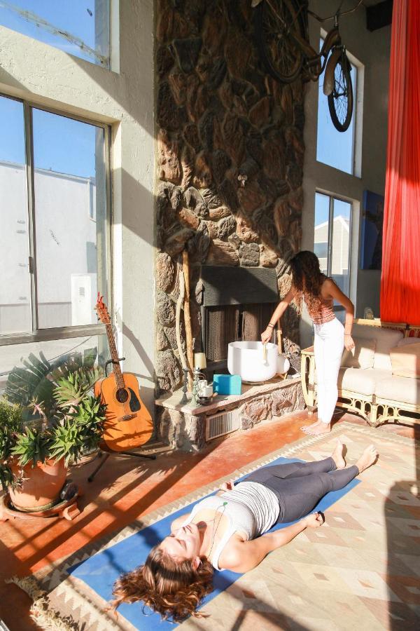 Ocean Front Vortex Female Hostel Private Rooms Free Bikes Лос-Анджелес Екстер'єр фото