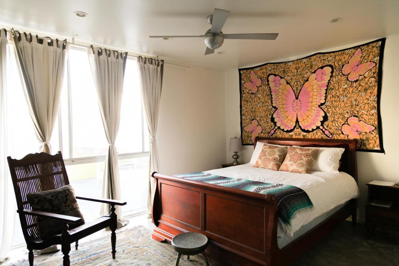 Ocean Front Vortex Female Hostel Private Rooms Free Bikes Лос-Анджелес Екстер'єр фото