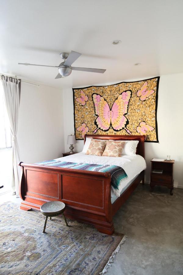 Ocean Front Vortex Female Hostel Private Rooms Free Bikes Лос-Анджелес Екстер'єр фото